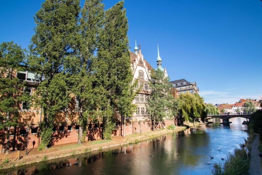 Marnesia - Studio Avec Vue Sur Les Quais Страсбург Экстерьер фото